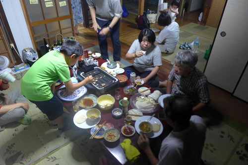 20250914（日）夜「城下町まちかど蚤の市」へ出店「ふ印ガジェットちぃまるしぇ源右衛門」ねぎらい会をけいすけ君ちぃまるゲストハウスにて開催！！