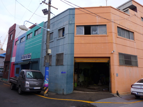 P1550297