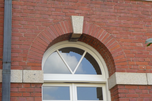P1490918