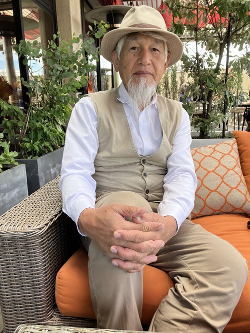 EE4BE727-F26A-4BC3-9DA3-43711675F94D