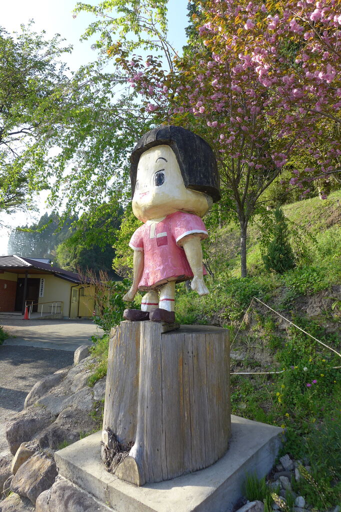 ちゃこ 竹田市久住町白丹地区！チコちゃんをチェーンソーアートで生み出す