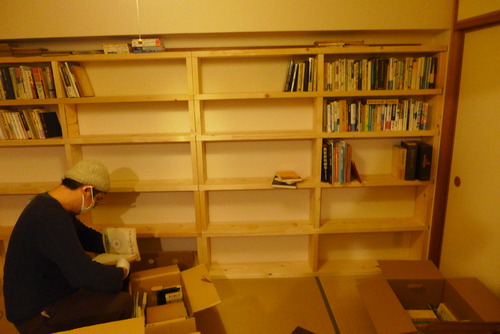 2021年1月3日（日）夜、ダビハウス（香椎若葉公団たびラボ）おニュウな書棚つくりこみ！わずか30分で完成！！