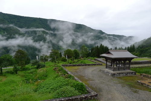 利賀インターゼミ速報　その２　コロッキウムで侃々諤々！