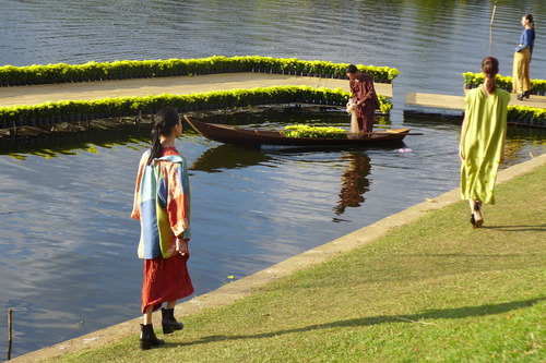 P1530388