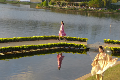 P1530503