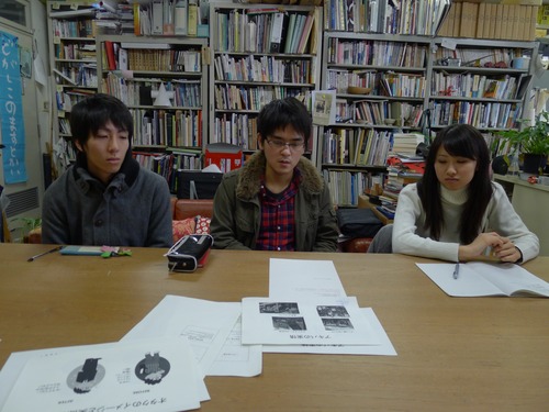 芸術情報総合演習の藤原惠洋研究室チームは「萌える都市・アキバ　と　オタク」