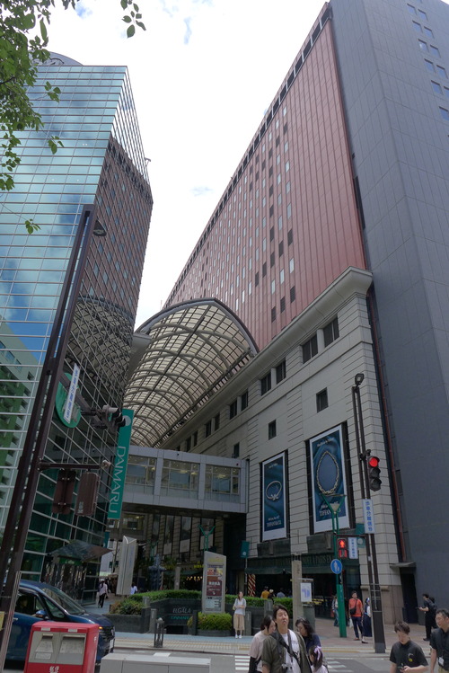 P1540246