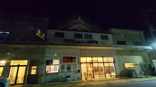 豊岡市のまち中、いわいちかさんは「だいかい文庫」を訪問調査！！