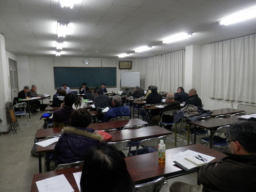 菊池市の図書館を考える市民の会定例会に参加して来ました。2014.12.24