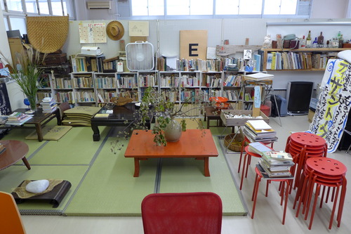 20251003竹田総合学院２階藤原惠洋アトリエ、今朝の様子！