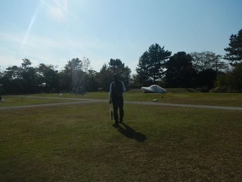 20241114山陽小野田の仙人河村一郎さん撮影、藍蟹堂UBEビエンナーレを歩く！