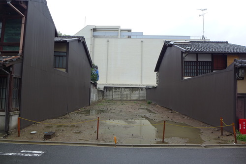 P1270800
