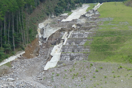 P1200204