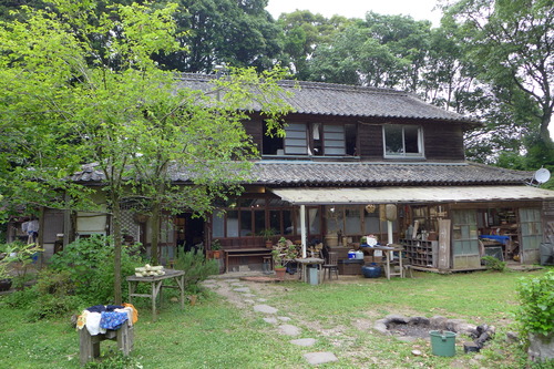 日本屈指の修復建築家中島孝行さん（八女市、中島孝行アトリエ一級建築士事務所）、カテリーナの森へ初見参！