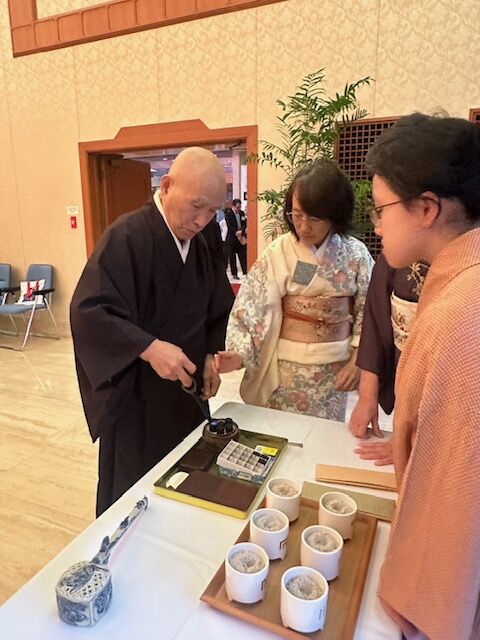 06E777F26565FD506AFEF66DAE03F4D94F3AE38B