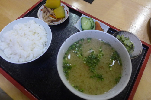 20250708国東半島中央部山稜の並石ダムサイト「こっとん村」の団子汁を賞味！