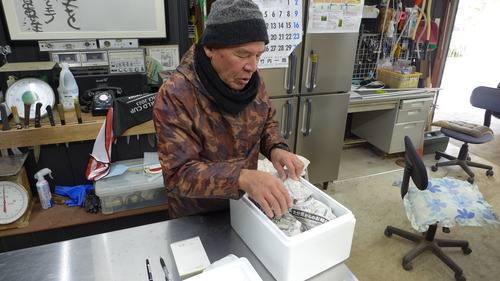 竹田お土産はおさG（筬島孝一さん）お手製のジビエ肉たっぷりと！！