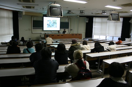 11月21日（土）九大大橋キャンパス芸工祭にてTienさんの講演会が開催されました！！