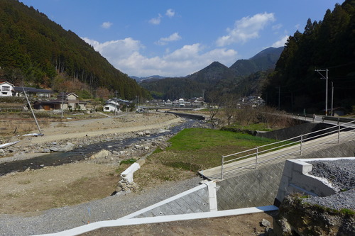 P1410445