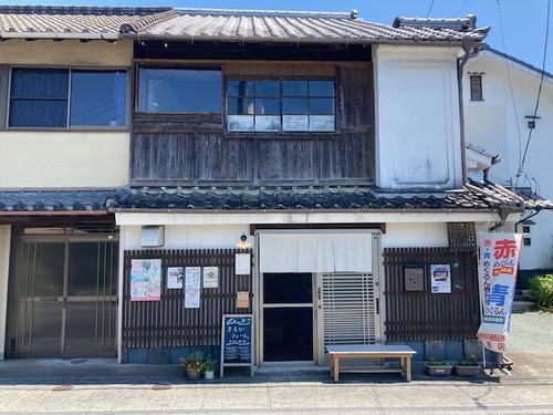 20260629菊池市御所通りフラヌール、まるかファーム２階で友人と待ち合わせ！