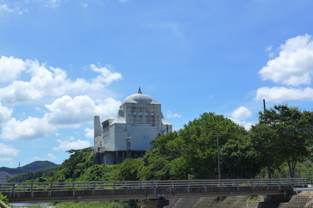 久しぶりの対馬へ（その7）豊玉文化の郷再訪。建築家渡辺豊和による