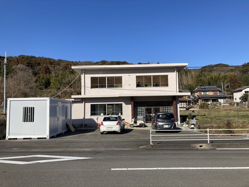 3国東シュタイナー学校「風の谷」オイリュトミーホール、モルゲンシュテルンもリノベ達人チーム大活躍！