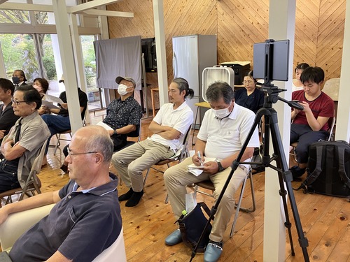 CF231032-7300-4392-8F12-EB14E71499F2