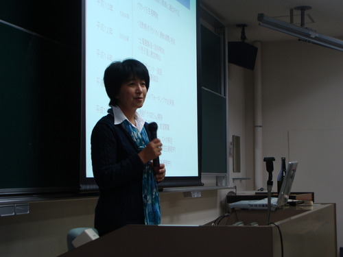 2011.5.23.ゲスト講師三浦浩子さんの見る「やねだんアートプロジェクト」