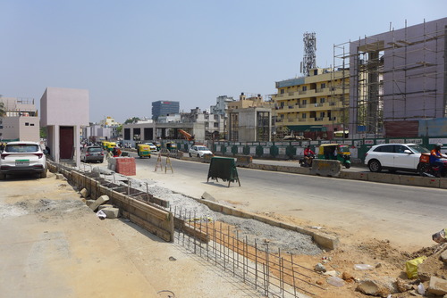 P1470986