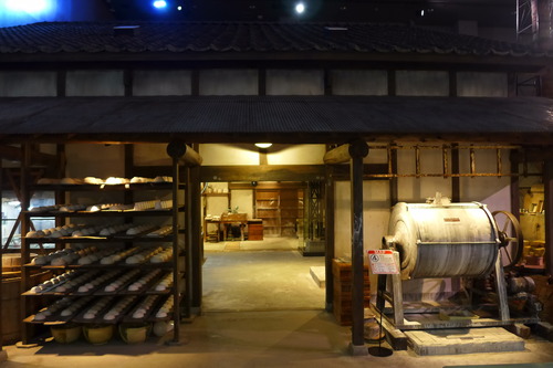 焼き物のまち瀬戸の歴史・文化・社会・産業・職人世界を知りたいなら瀬戸蔵へ！（その２）制作工房をモロと称す！