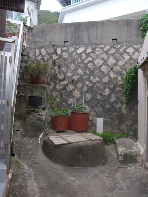 P1550128