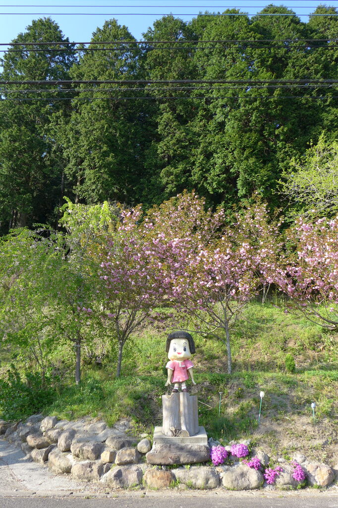 竹田市久住町白丹地区！チコちゃんをチェーンソーアートで生み出す