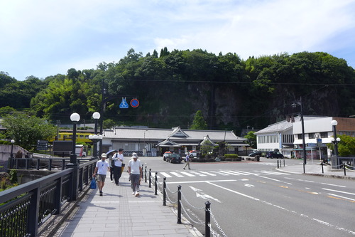 20250706竹田市民講座たけたバウハウス第3回テーマ「ウィリアム・モリス」感受性への共感を求めてフィールドワークを敢行！！激暑の中、お疲れ様でした！