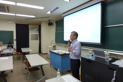 2014年7月29日（火）夜、九州大学芸術工学部公開講座「魅力的なアジアの創造都市〜シンガポール〜」にあの川崎賢一先生が出演してくださいました！