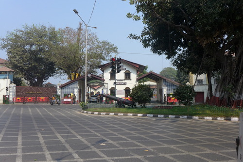 P1490384