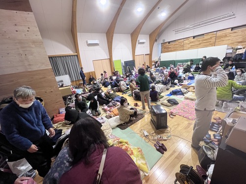 能登町白丸コミュニティ施設　避難所　2024年1月3日　NPO法人リエラ代表松永鎌矢氏撮影