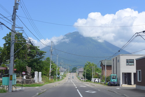 2022年7月21日（木）〜22日（金）自治基本条例のふるさとニセコ町（2001年まちづくり基本条例施行）を訪問踏査！