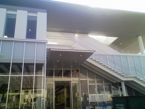 201303151537000
