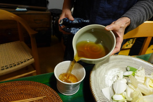 藍蟹堂先生香椎浜巻々亭にて下関直送のふぐ料理大会！どんこ椎茸と白菜は竹田産、ネギは福津産、ひれ酒日本酒は阿蘇の地酒神の杉！！