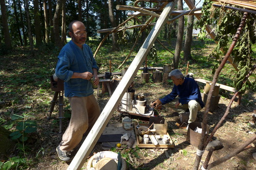 2022年10月2日（日）カテリーナの森では陶芸家市川孝さんの茶会が催されました！（前半）嗚呼僥倖ならん、馨の香をつくりましょう、と藤原馨は個人伝授を！