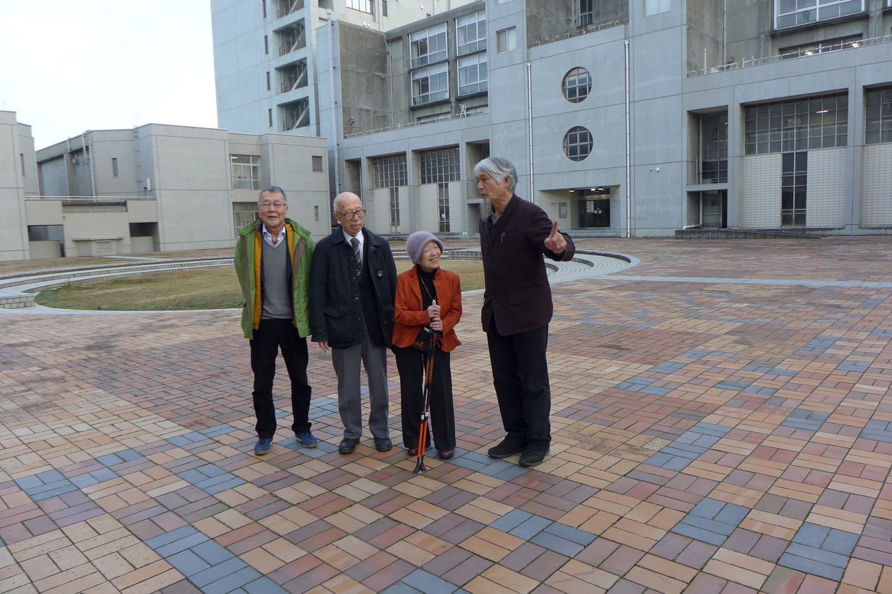 ふ印ラボ 九州大学大学院芸術工学研究院 芸術文化環境論講座 藤原惠洋研究室 戦後日本デザイン界レジェンドの幅泰治さん 宇賀洋子先生 九州大学芸術工学部公開講座で デザインが始まる頃 を論ず ふ印ラボ 九州大学大学院芸術工学研究院 芸術文化環境論講座 藤原惠洋研究室 戦後日本デザイン界レジェンドの幅泰治さん 宇賀洋子先生 九州大学芸術工学部公開講座で デザインが始まる頃 を論ず