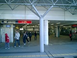 ③つくばエクスプレス守谷駅