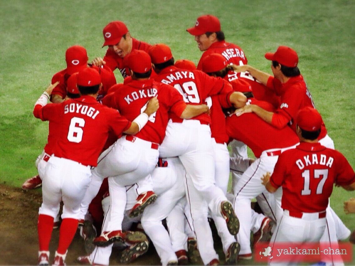 広島 東洋 カープ 梵 英心 背番号32 ルーキー時代 新人王 直筆サイン