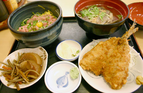 花いち 川越市場 中オチだけに デウスエクスマキな食卓