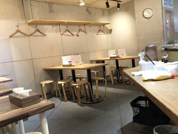 店内