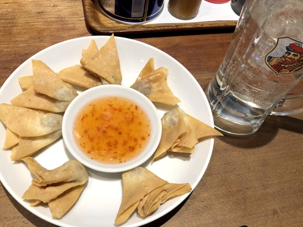 金黒+揚げワンタン