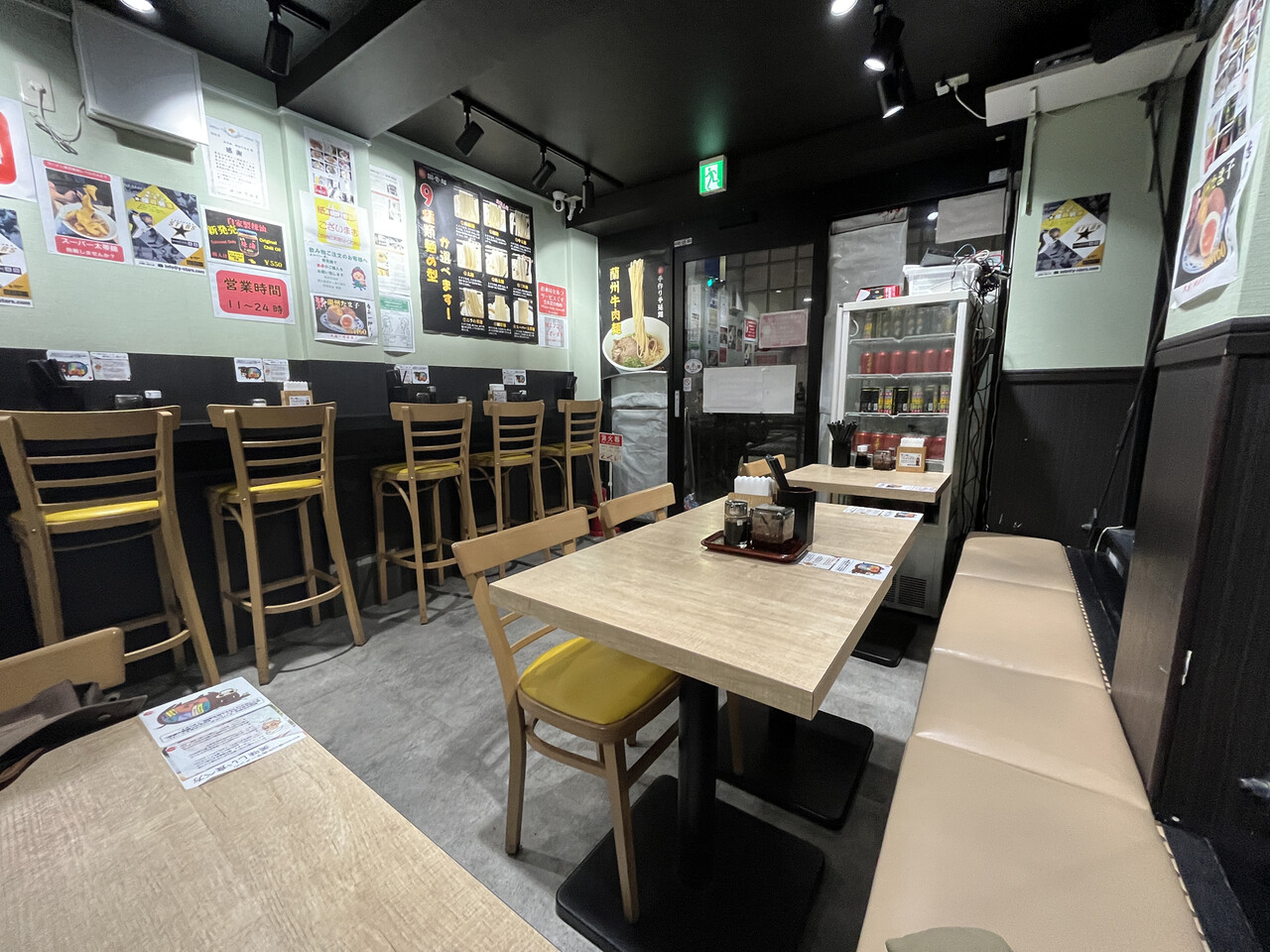 店内