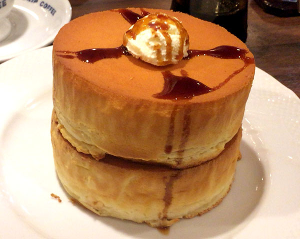 スフレパンケーキW蜜かけ