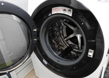 【夫婦】嫁「なんで作業着洗濯してるの！」　ワイ「え？」