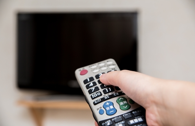 若者のテレビ離れが深刻 10代の半数が ほぼテレビを見ない 恋愛まとめ速報